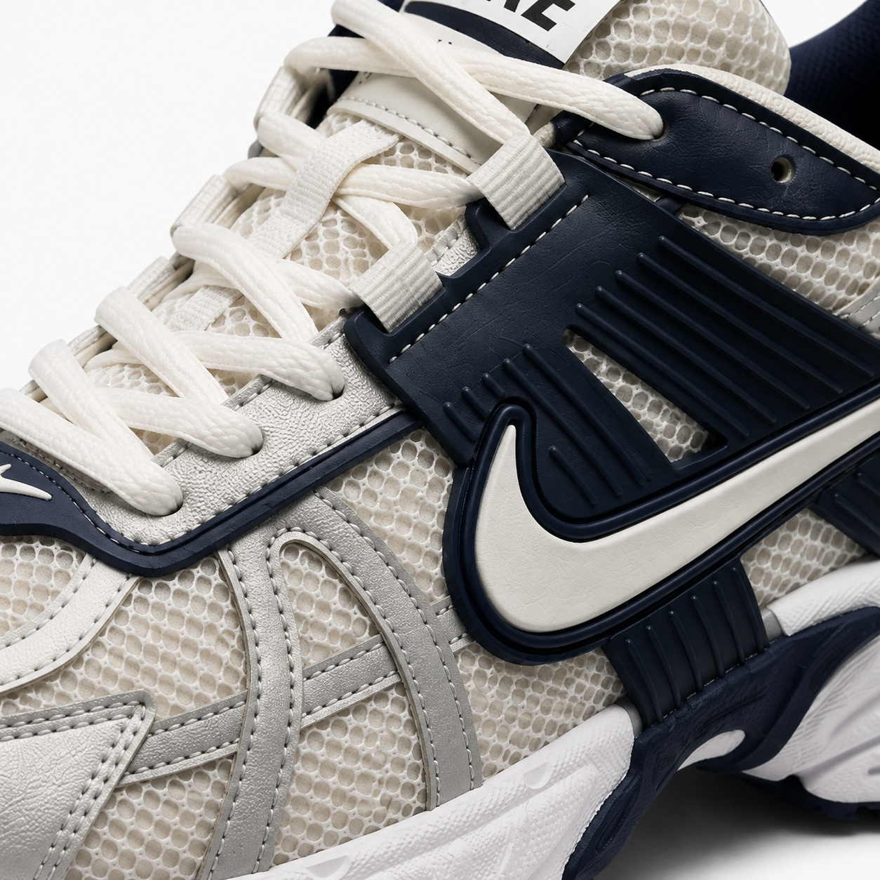 کتونی رانینگ نایک وی تو کی | Nike V2K